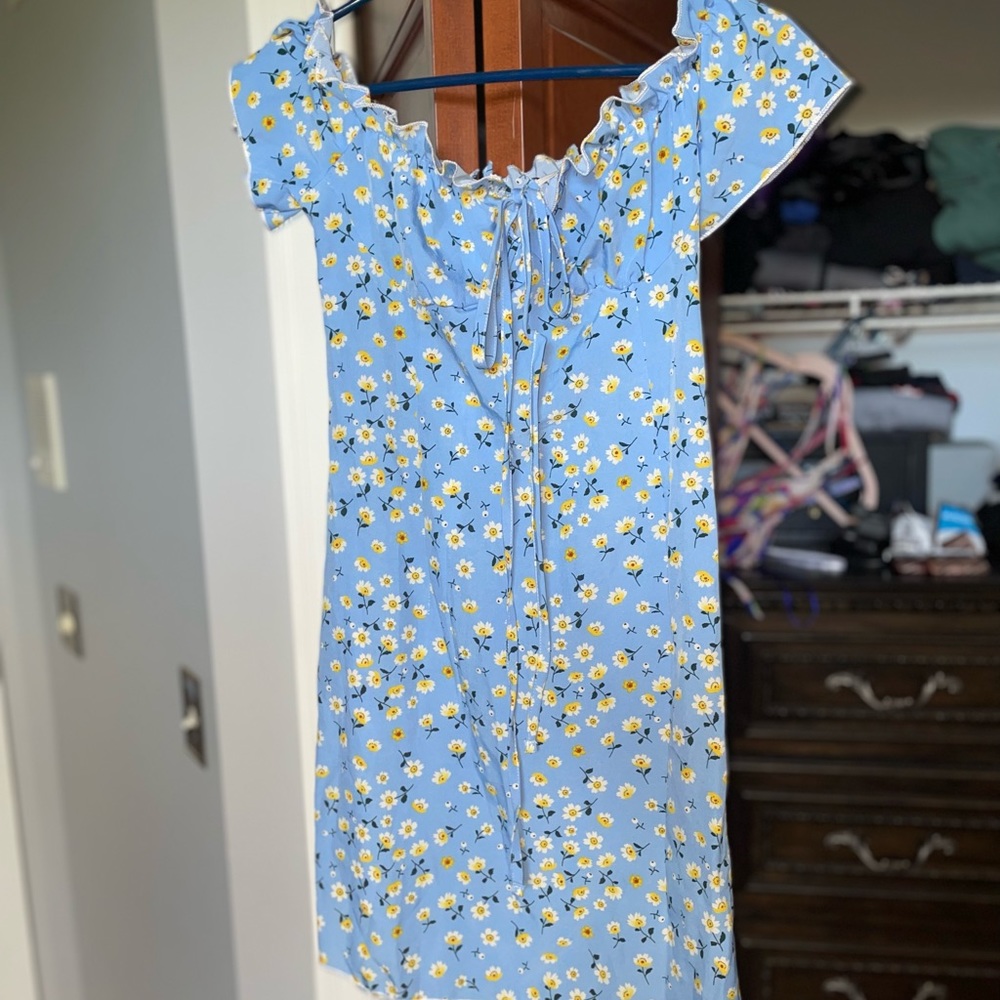 Cute Shein summer dress. Size small never worn just to try on once